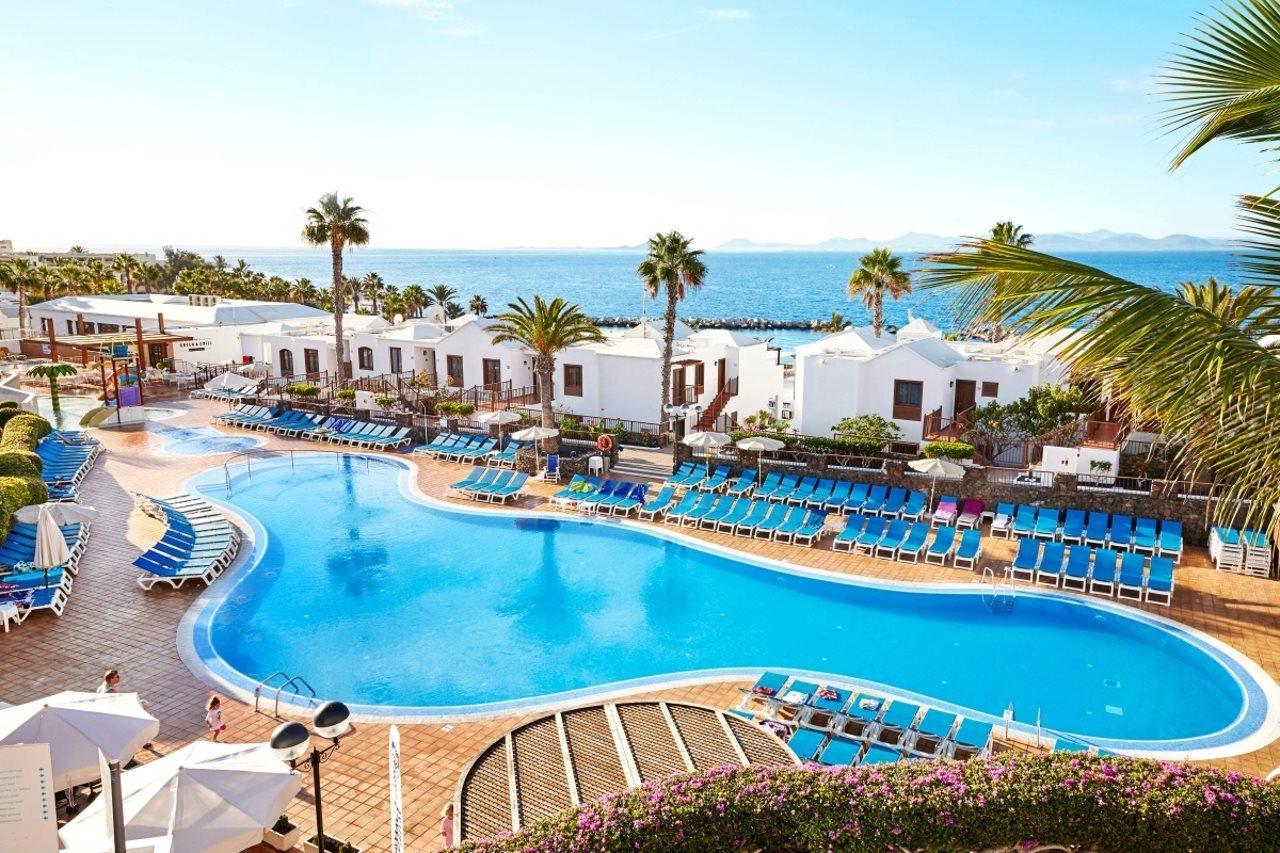 Flamingo Beach Resort Playa Blanca  Ngoại thất bức ảnh