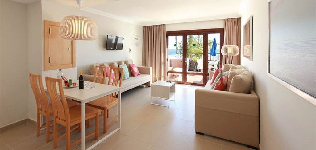 Flamingo Beach Resort Playa Blanca  Ngoại thất bức ảnh